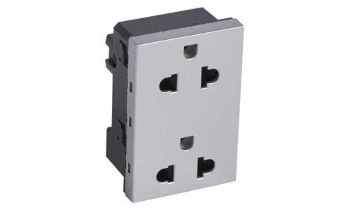 Ổ cắm Legrand, đơn 2 chấu màu bạc Arteor | 571037