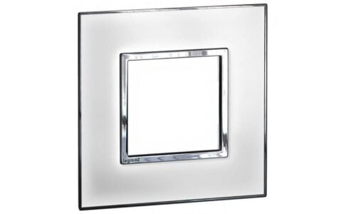 Khung đỡ Legrand, vuông 3 modules Arteor | 576001