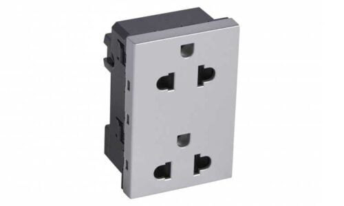 Ổ cắm đôi 3 chấu nên mua ở đâu để có giá tốt?