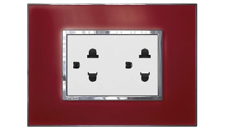 ổ cắm chống nước thương hiệu legrand